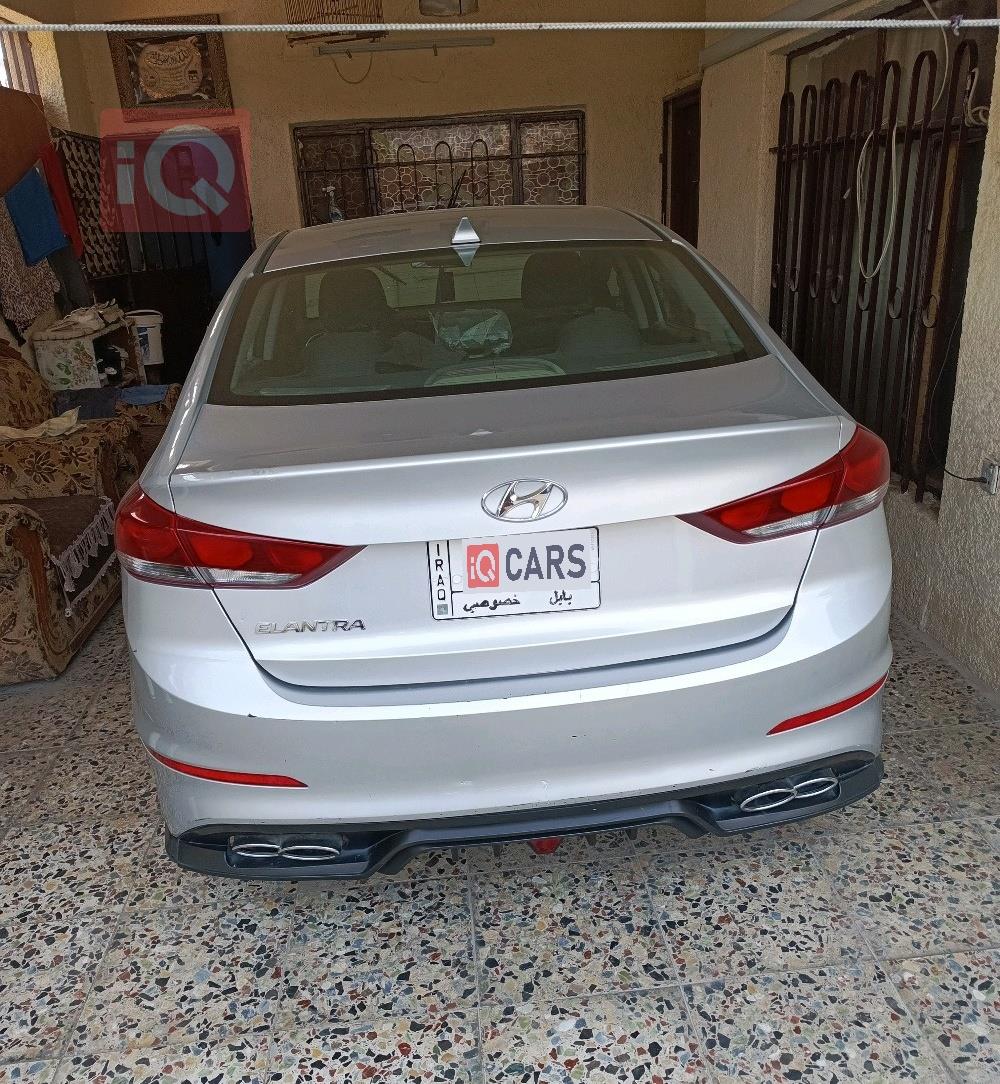 هيونداي النترا